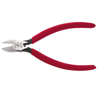 KLEIN NO.D210-5C Standard Diagonal Cutting Pliers Semi-Flush size 5-9/16&quot; (142mm.)